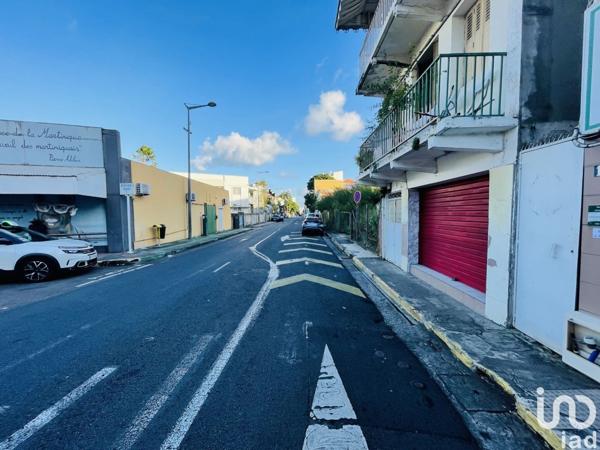 Immeuble de 327 m² à Fort-de-France (97200)