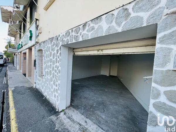 Immeuble de 327 m² à Fort-de-France (97200)