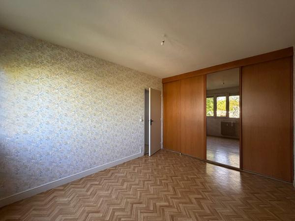 Appartement Lons Le Saunier 3 pièce(s) 83 m2/2 chambres