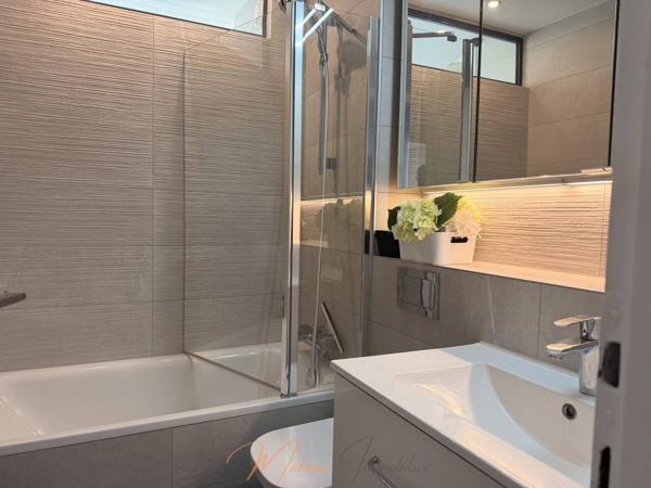 Appartement 4 pièces 76m² à vendre à Ferney-Voltaire 01210