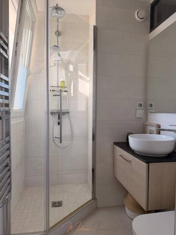 Appartement 4 pièces 76m² à vendre à Ferney-Voltaire 01210