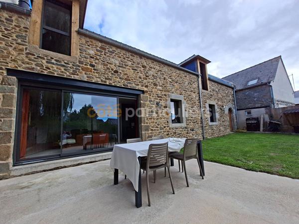 Vente
                Maison146,6 m² - 5 Pièces -
                    SAINT MALO (35400)