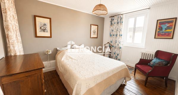 À vendre Maison 8 pièces 152.8 m² - Pont-l'évêque 14130