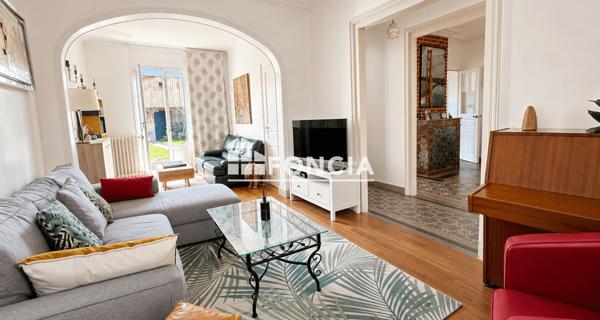À vendre Maison 8 pièces 152.8 m² - Pont-l'évêque 14130
