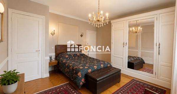 À vendre Maison 8 pièces 152.8 m² - Pont-l'évêque 14130
