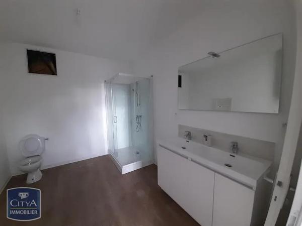 Appartement à louer 2 pièces 51.75m² Agen (47000)