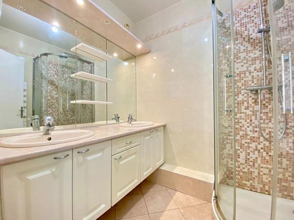 Asnières Mairie/Gare 4 pièces 88m² avec terrasse et box