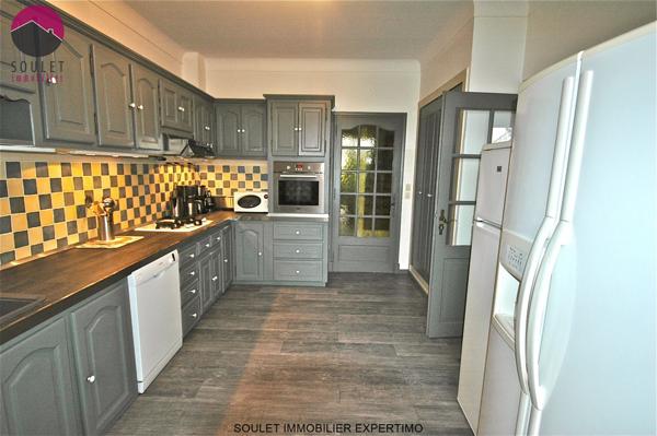 Bédoin (84410) Grande maison en pierre avec logement séparé