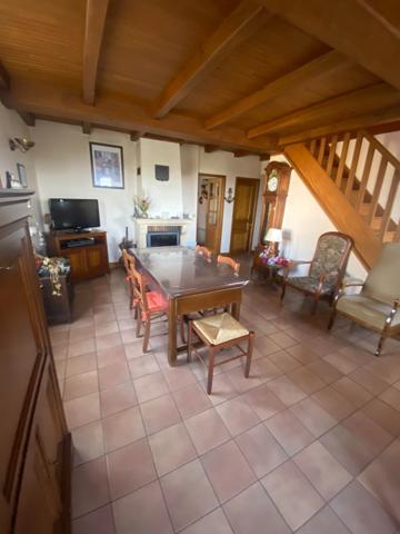 MAISON DE MACON A VENDRE (5 PIECES)