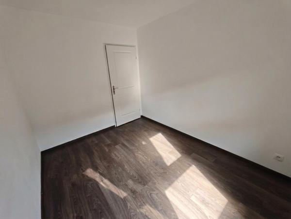 A LOUER : T3 à PERENCHIES • • 850 € CC • Réf. 001-00554-001