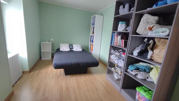 Maison de bourg rénovée avec charme, confort et beaux volumes à Aizenay