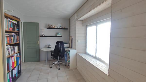 Maison de bourg rénovée avec charme, confort et beaux volumes à Aizenay
