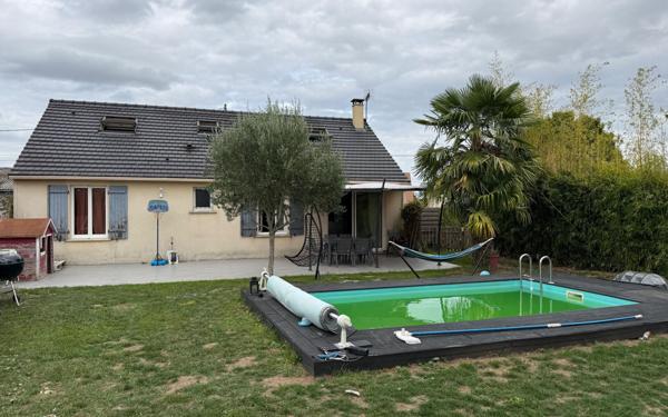 Maison à vendre    5 pièces •  Sandillon