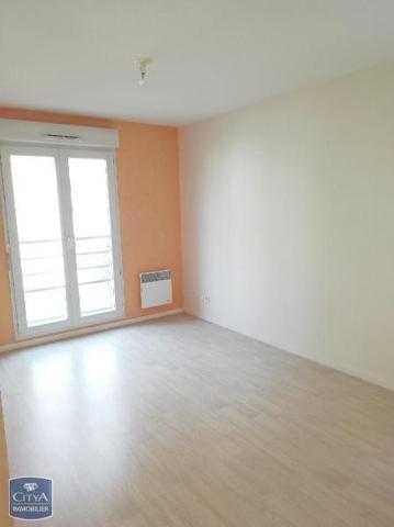 Appartement à louer 3 pièces 55.1m² Longueau (80330)