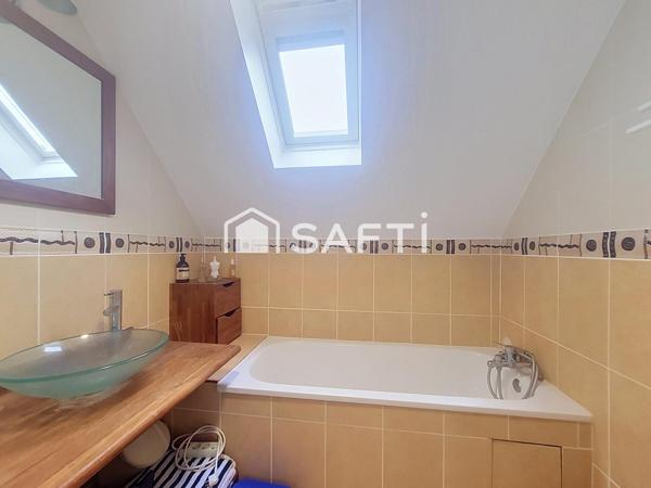 Maison - Individuelle - 189m2 - DPE - B - Climatisation