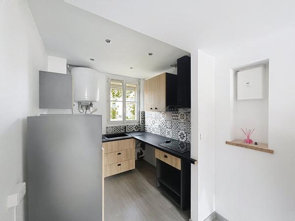 La Seyne/mer Très bel appartement T3 dans une résidence fermée refait à neuf avec prestations de qualités