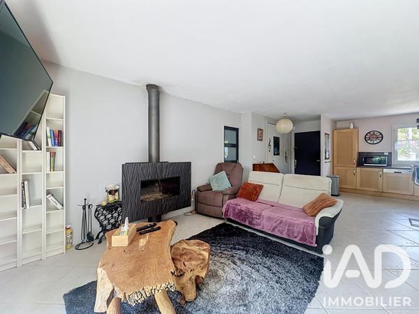 Maison à vendre 5 pièces 93 m² Périgny