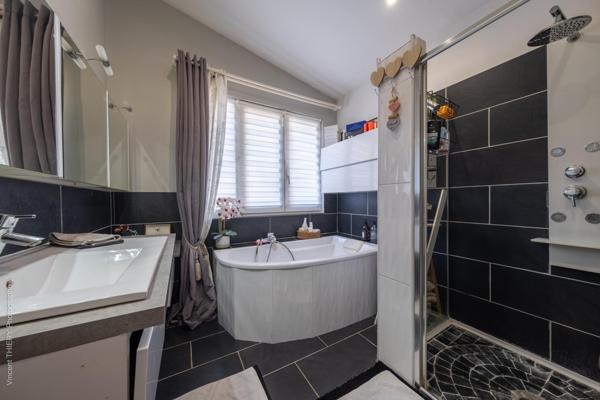 Secteur géographique, cadre idyllique, havre de paix, état général impeccable