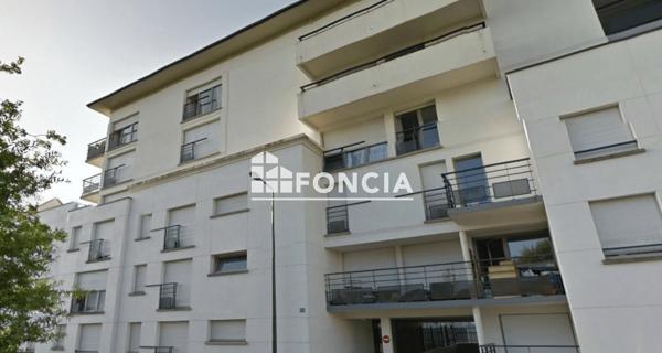Location Appartement 2 pièces 46.02 m² - Tours 37000
