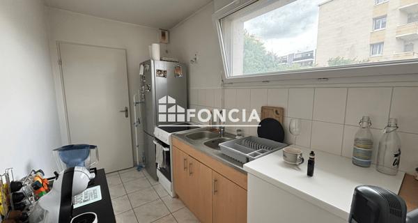 Location Appartement 2 pièces 46.02 m² - Tours 37000