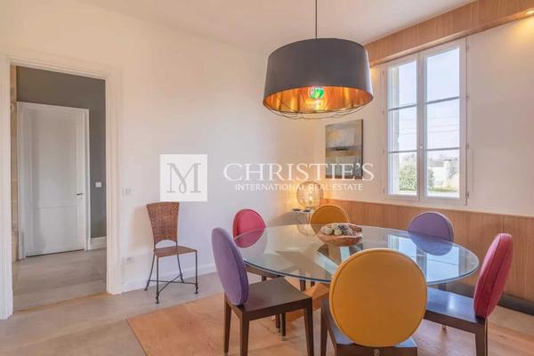 Folie exquis avec piscine et golf près de Saint-Émilion