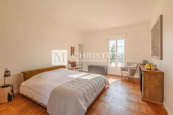 Folie exquis avec piscine et golf près de Saint-Émilion