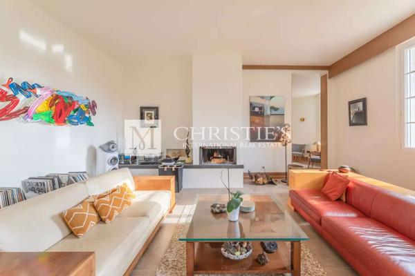 Folie exquis avec piscine et golf près de Saint-Émilion