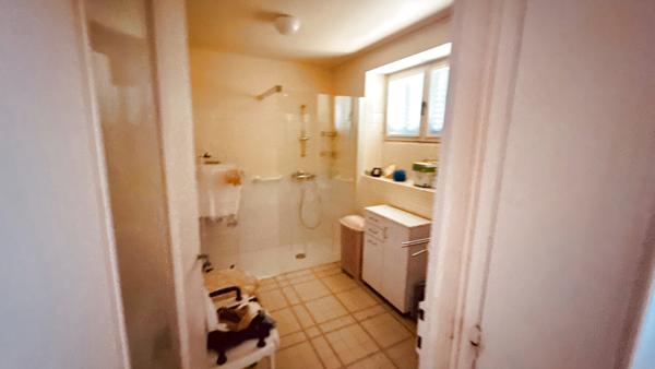 Tannay (58190) Longère de plain pied à vendre dans le secteur de TANNAY 125 000 € F.A.I. terrain de 3218 m 2 environ.