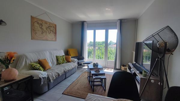 Guilherand-Granges (07500) Appartement avec garage et cave