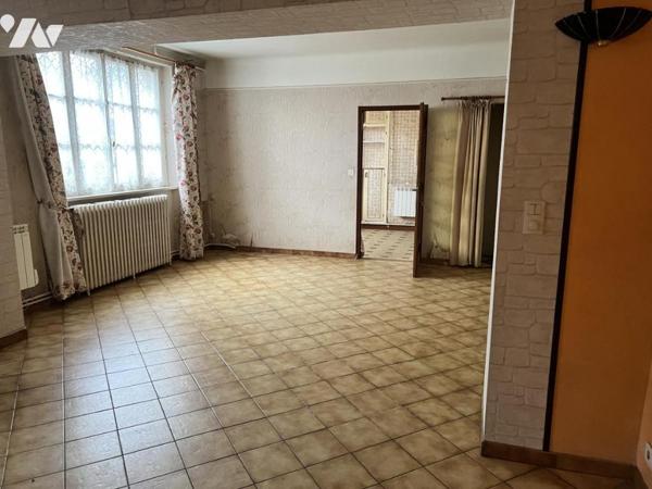 Plateaux à rénover : du studio au T2, et local commercial - à partir de 21 200 €