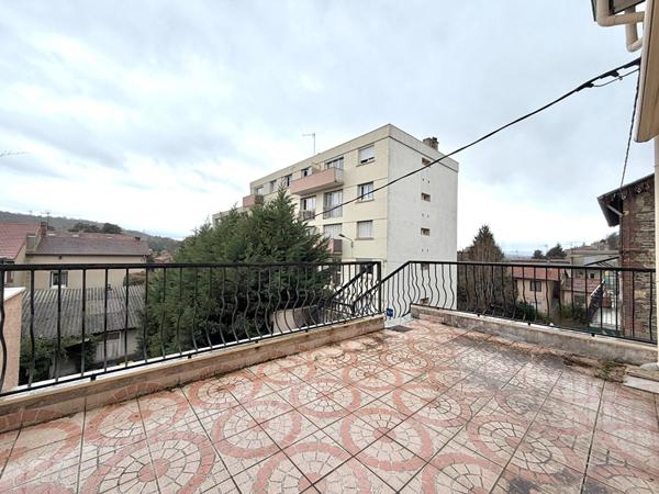 Duplex lumineux avec terrasse et garage - secteur Côte-Chaude