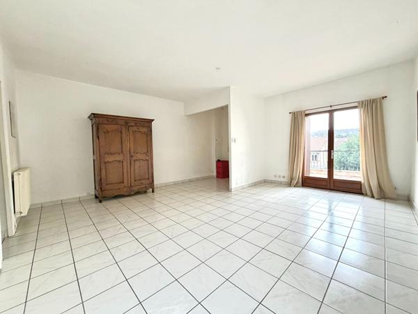 Duplex lumineux avec terrasse et garage - secteur Côte-Chaude