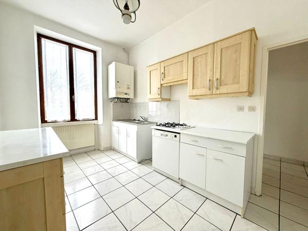 Duplex lumineux avec terrasse et garage - secteur Côte-Chaude