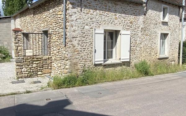 Maison à louer    4 pièces •  Corbreuse