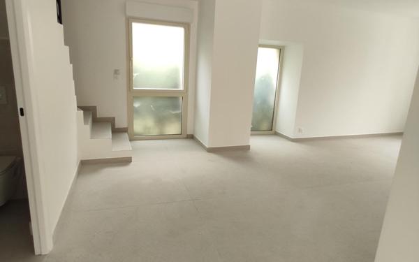 Maison à louer    4 pièces •  Corbreuse