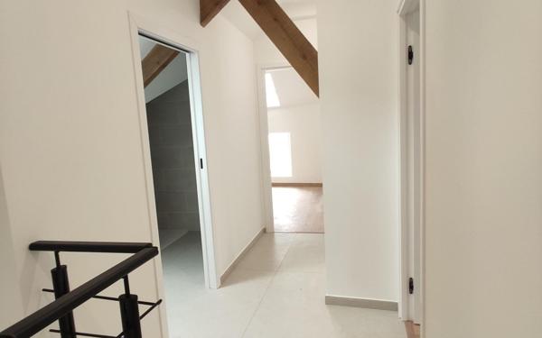 Maison à louer    4 pièces •  Corbreuse