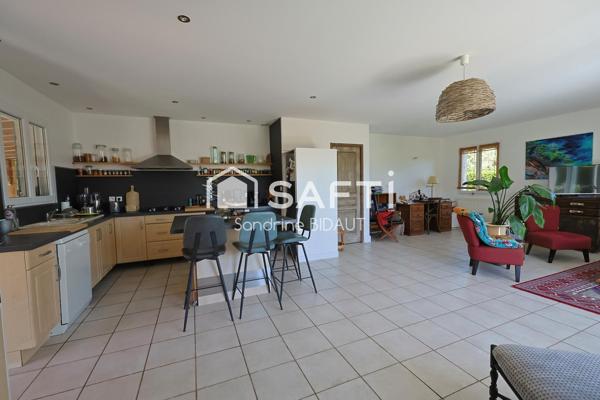 Villa de plain-pied de 100 m² sur terrain de 824 m²