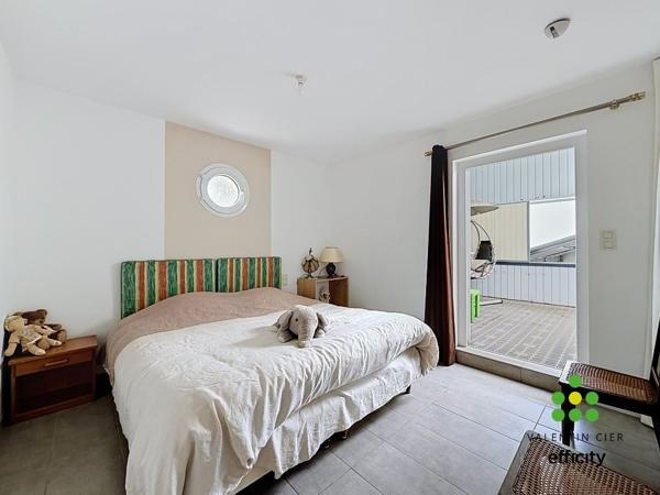Maison
         7 pièces
        - 263 m² 314 000 € *