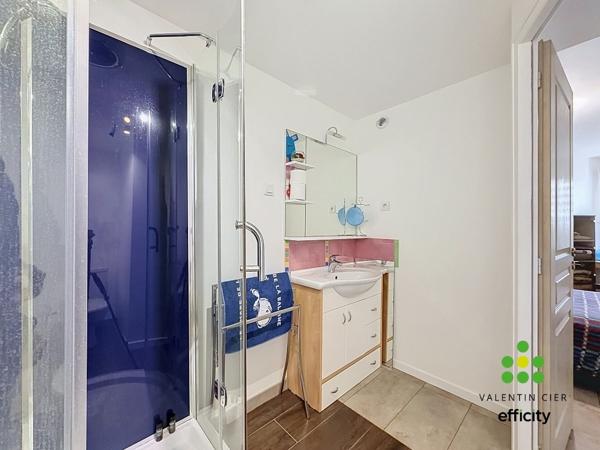 Maison
         7 pièces
        - 263 m² 314 000 € *