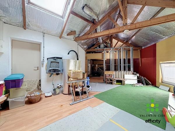Maison
         7 pièces
        - 263 m² 314 000 € *