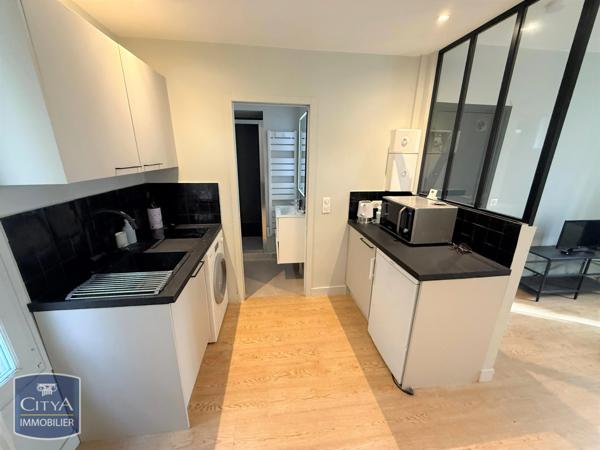 Appartement à vendre 1 pièce 22m² Paris 18e Arrondissement (75018)