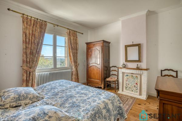 MAISON DE CHARME, EN PIERRRES AVEC VUE PANORAMIQUE