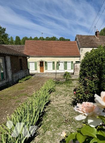 CHARMANTE MAISON SANS AUCUN TRAVAUX 