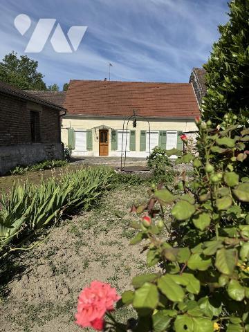 CHARMANTE MAISON SANS AUCUN TRAVAUX 