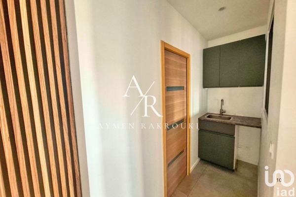 Location atelier 26 m² Enghien-les-Bains