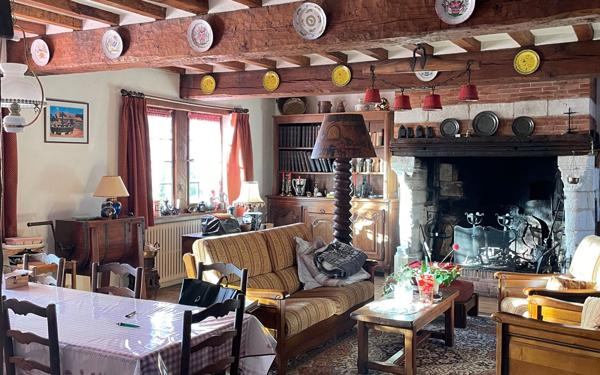 Maison à vendre    5 pièces • 232,20 m2 Saint-Romain-de-Colbosc