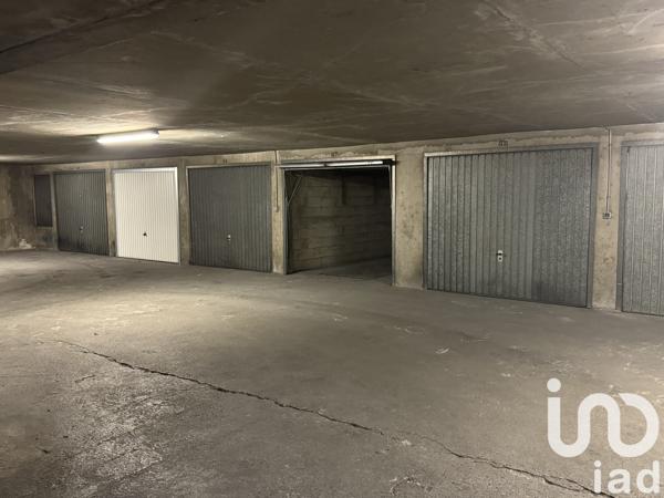 Parking à vendre 12 m² Paris 18