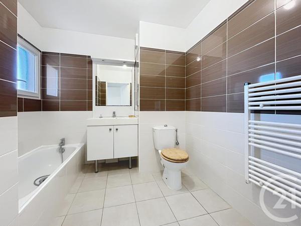 Appartement F2 à vendre  2 pièces - 43 m2 FREJUS - 83