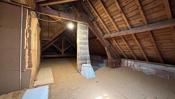 Local/bureau à vendre LANGON (33)