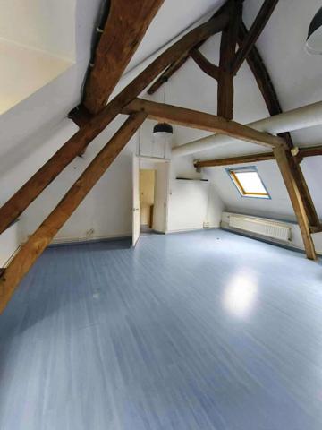 CAOURS - Ancien corps de ferme 168 m²